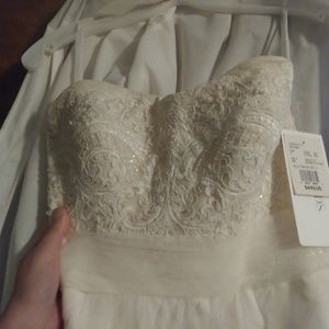 White wedding dress